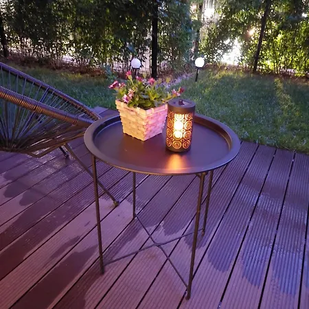 Apartment Aktorow Bronowice *